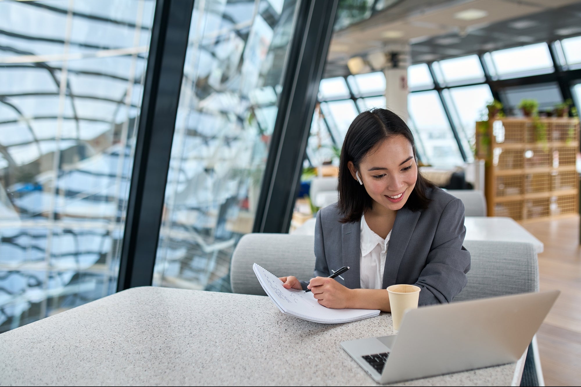 Why Video May Be the Most Effective Format When It Comes to Training New Franchisees