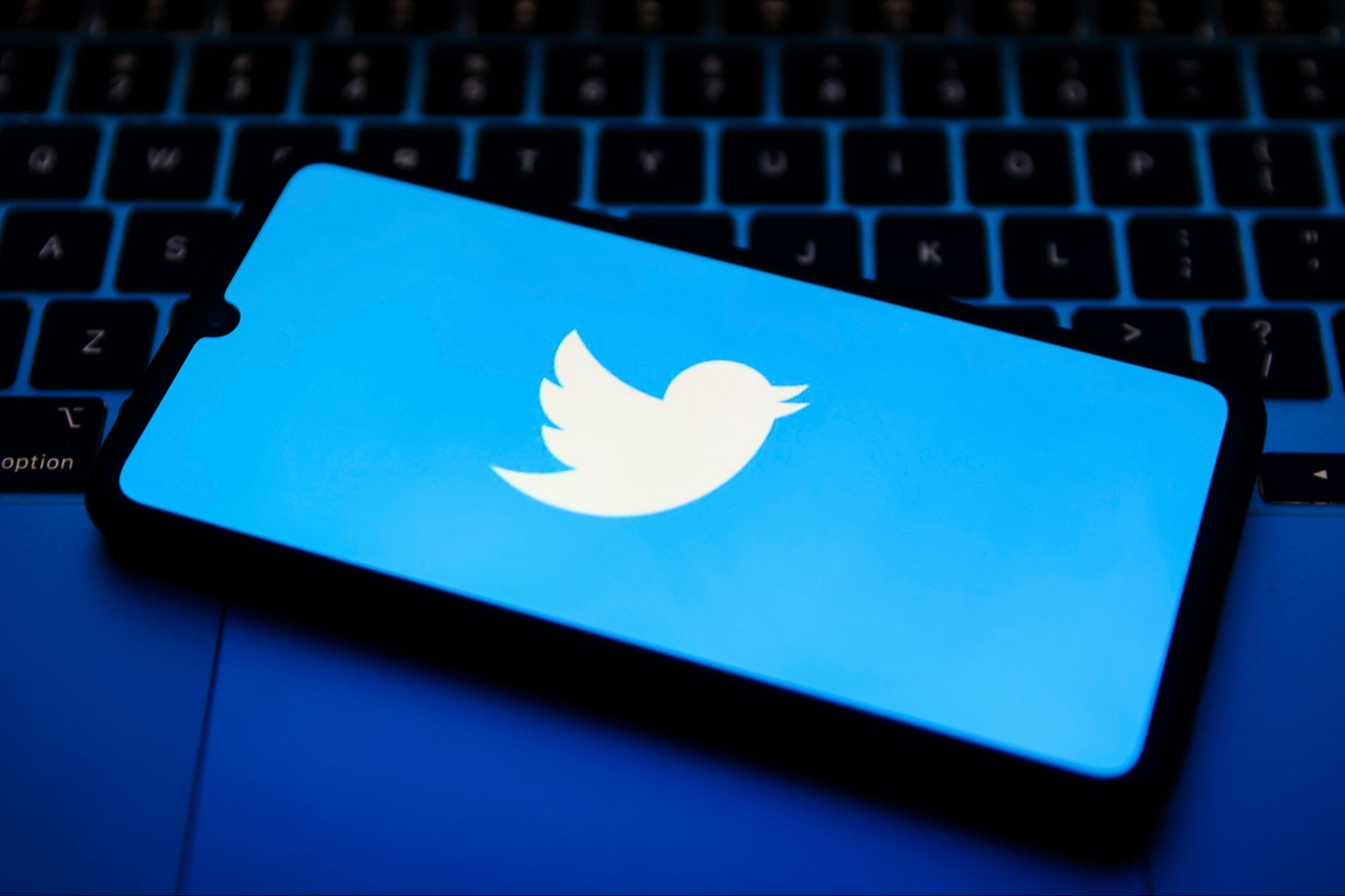 Is Twitter Down Again? Links Aren’t Working As Issues Pile Up for the Social Media Network