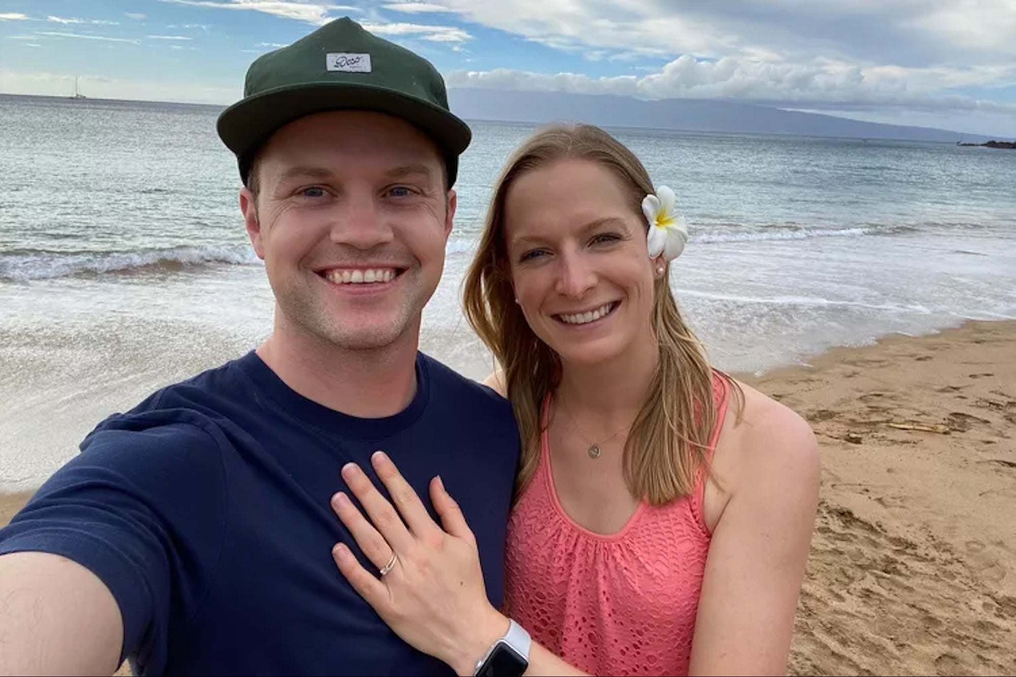 Honeymoon Couple Says They Were Stranded At Sea by Snorkeling Company. ‘They Were So Scared.’