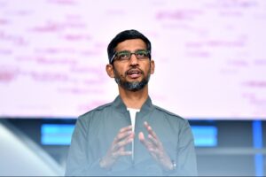 google-ceo-sundar-pichai-defends-employee-desk-sharing-policy