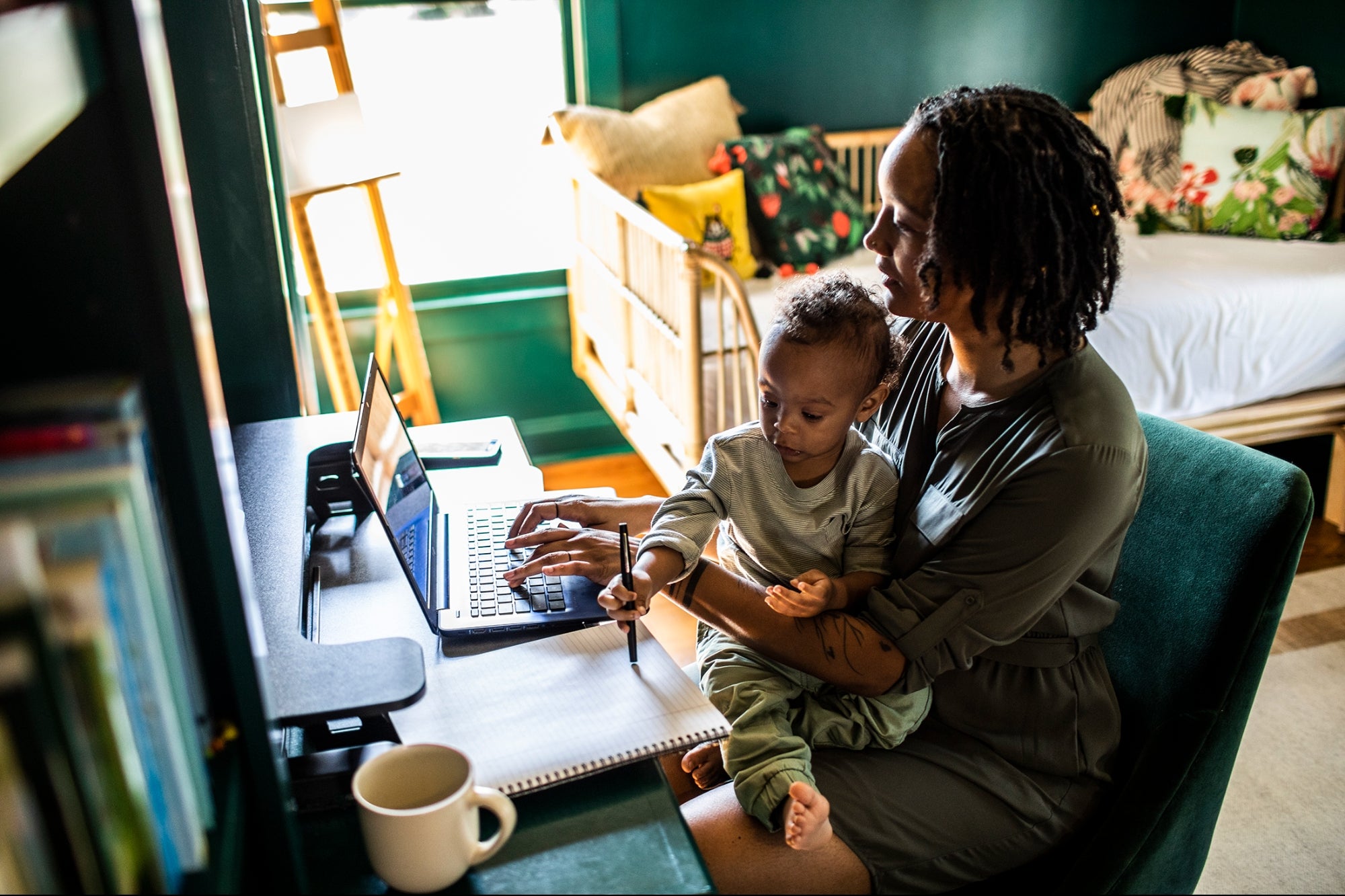 5 Ways to Shift Your Morning Mindset as a Mompreneur and Be More Productive