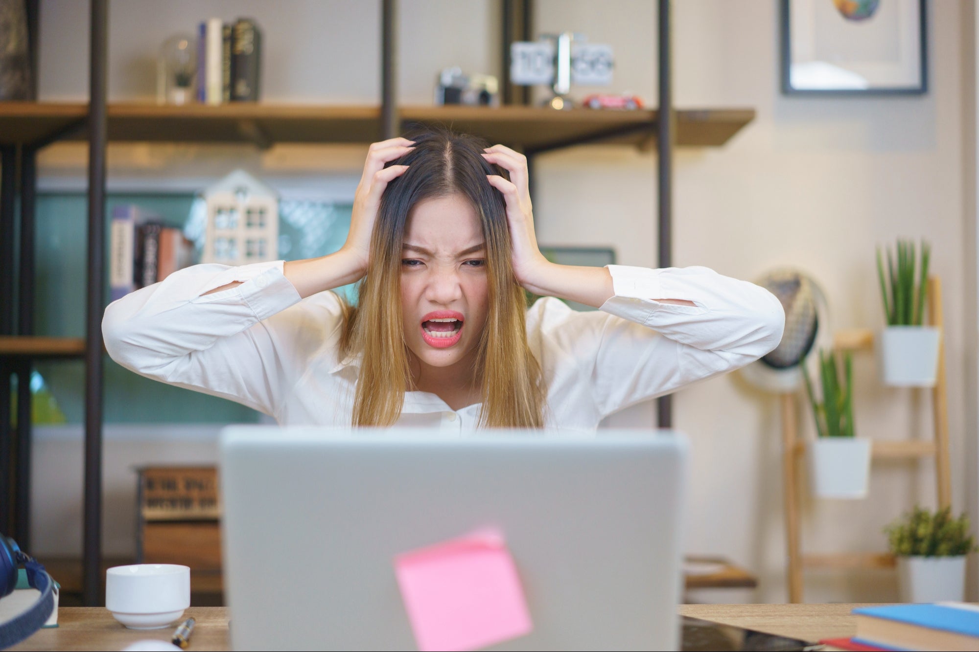 Gen Z Workers Say Boomer Employees Are ‘Tech-Shaming’ Them: ‘It Makes Me Feel Silly’