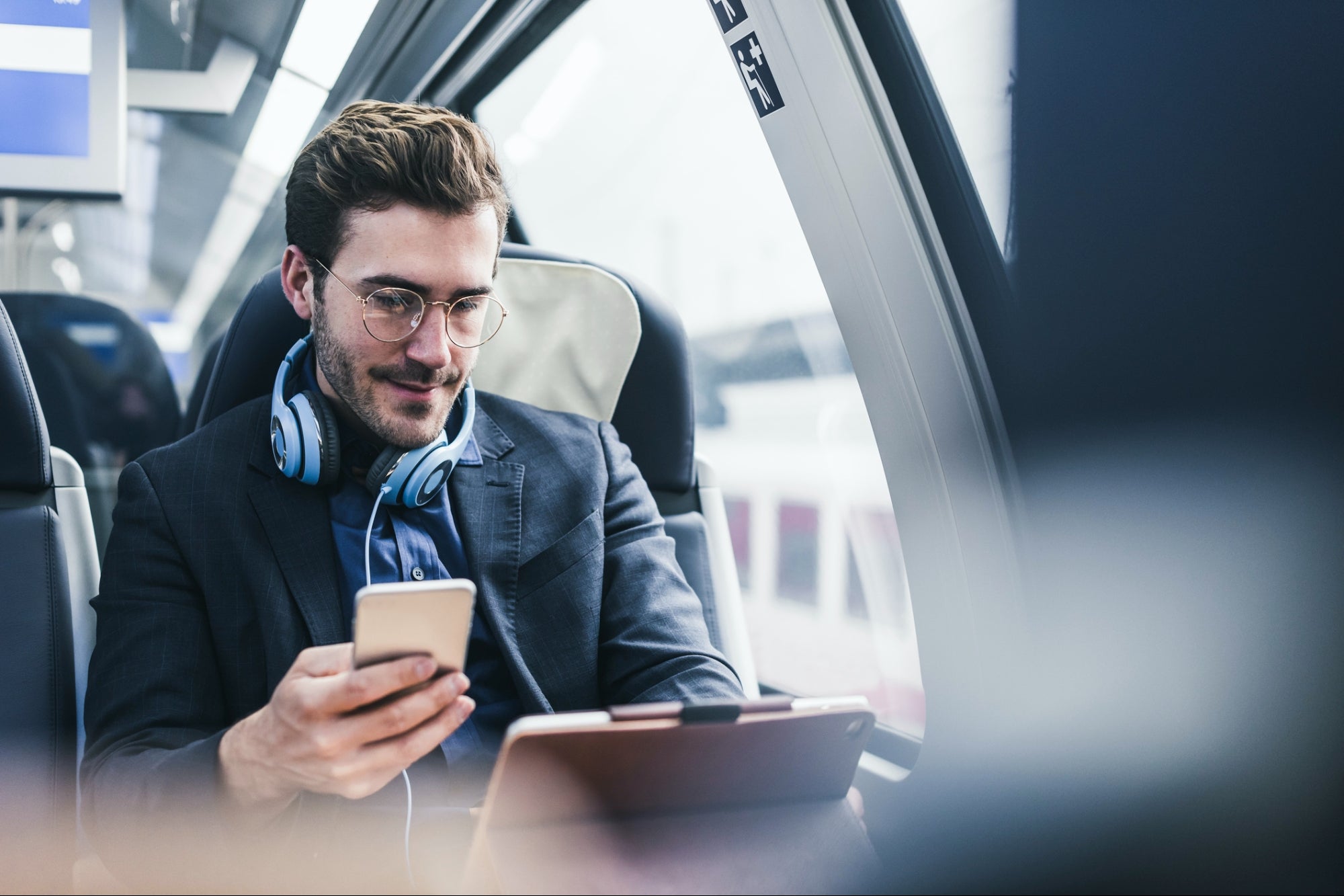 21 Productive Things to Do During Your Commute
