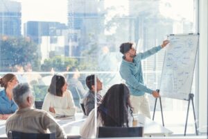 pros-and-cons-of-leadership-coaching:-is-it-right-for-you-or-your-company?