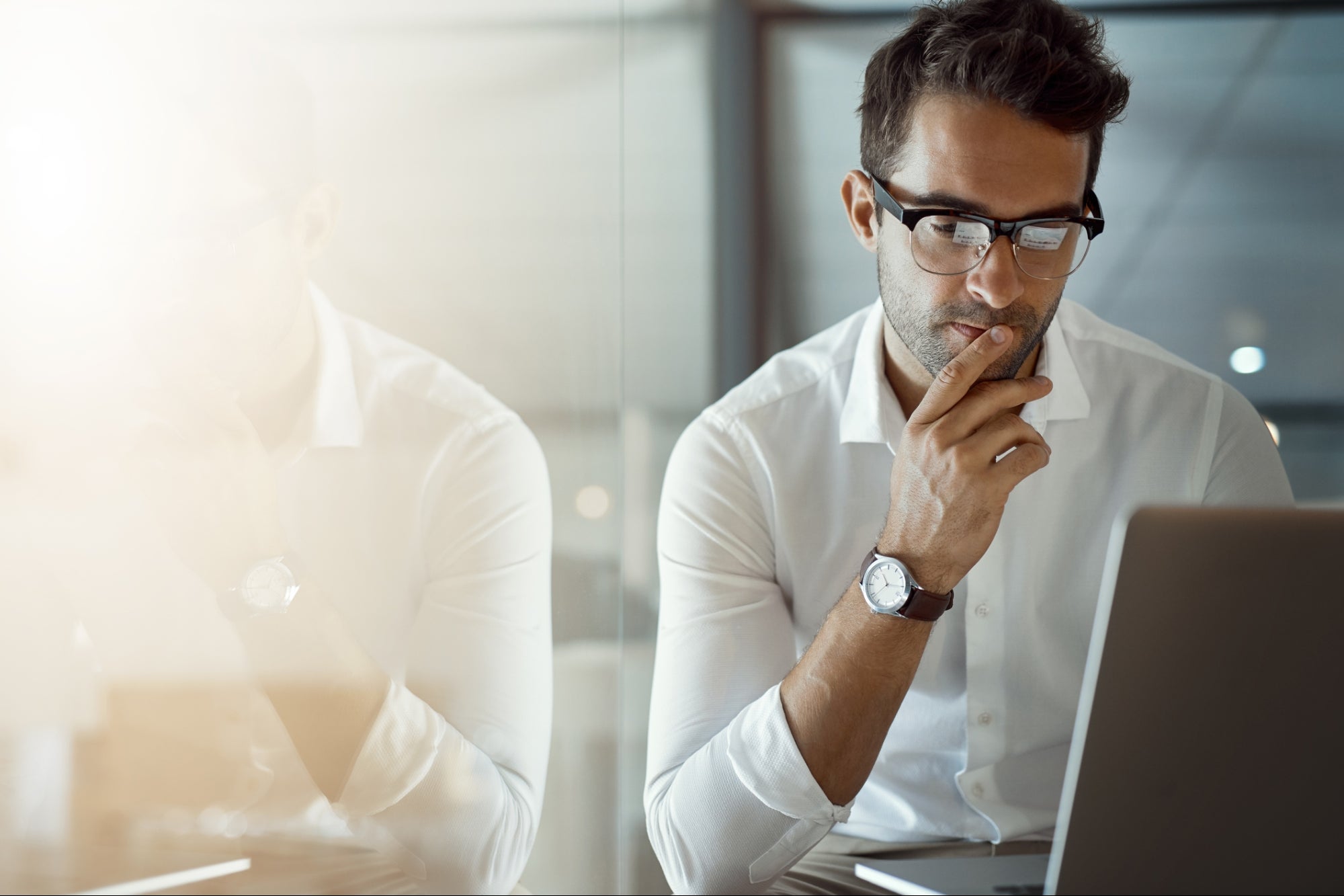 Overcoming This Common Way of Thinking Is How You Can Make Better Decisions