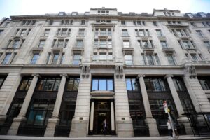 jpmorgan-reportedly-owned-a-bunch-of-rocks-that-was-supposed-to-be-$1.3-million-of-nickel