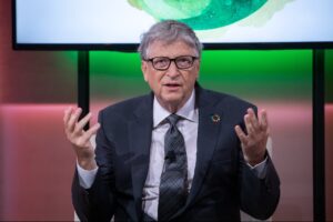 ‘the-age-of-ai-has-begun’:-bill-gates-says-this-‘revolutionary’-tech-is-the-biggest-innovation-since-the-user-friendly-computer