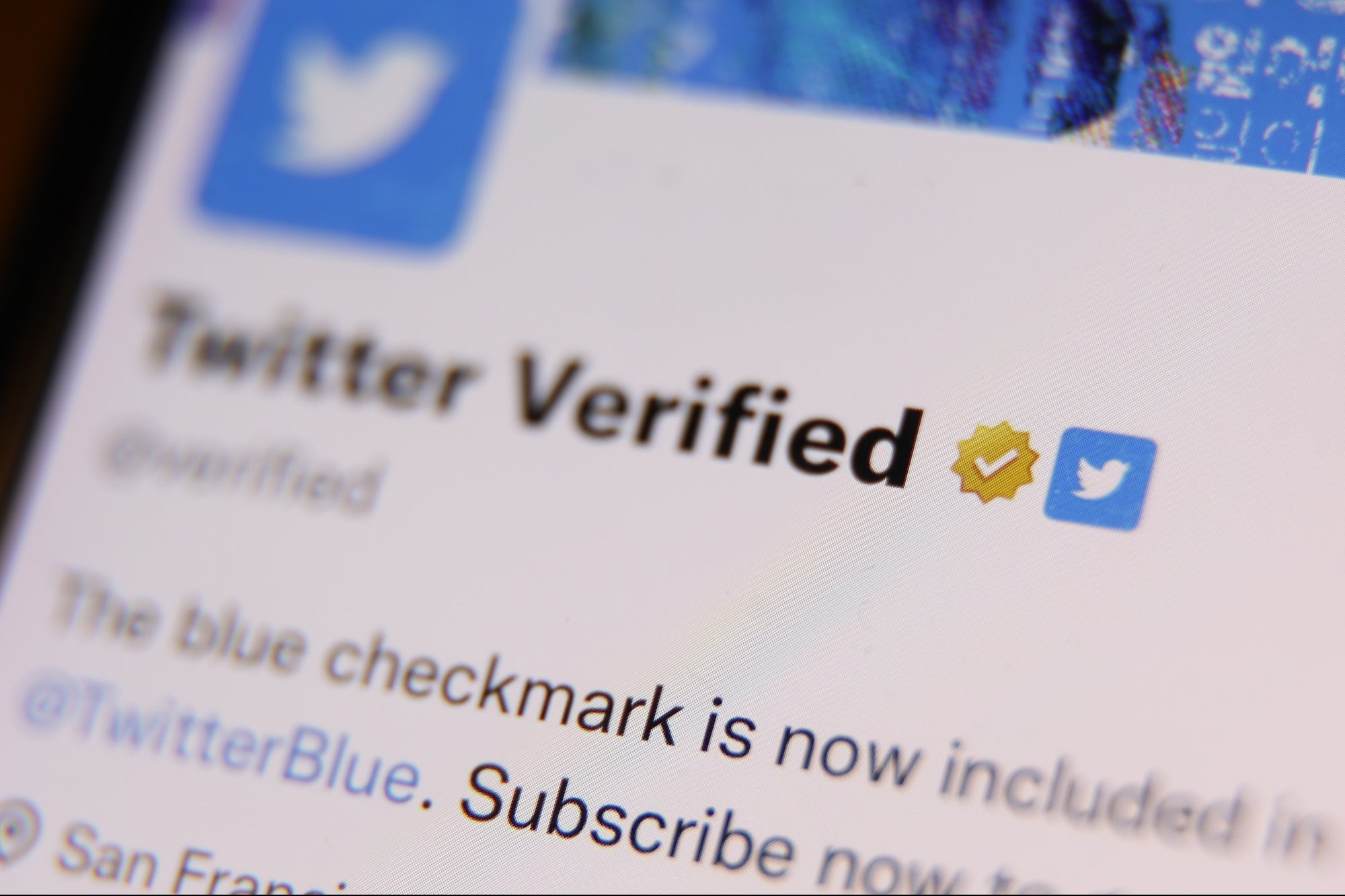 Now You Can See Who Paid For a Blue Checkmark on Twitter