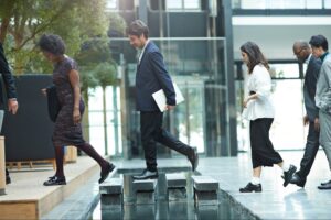 when-office-return-turns-sour:-apple-and-twitter’s-struggles-reveal-fractures-in-corporate-culture