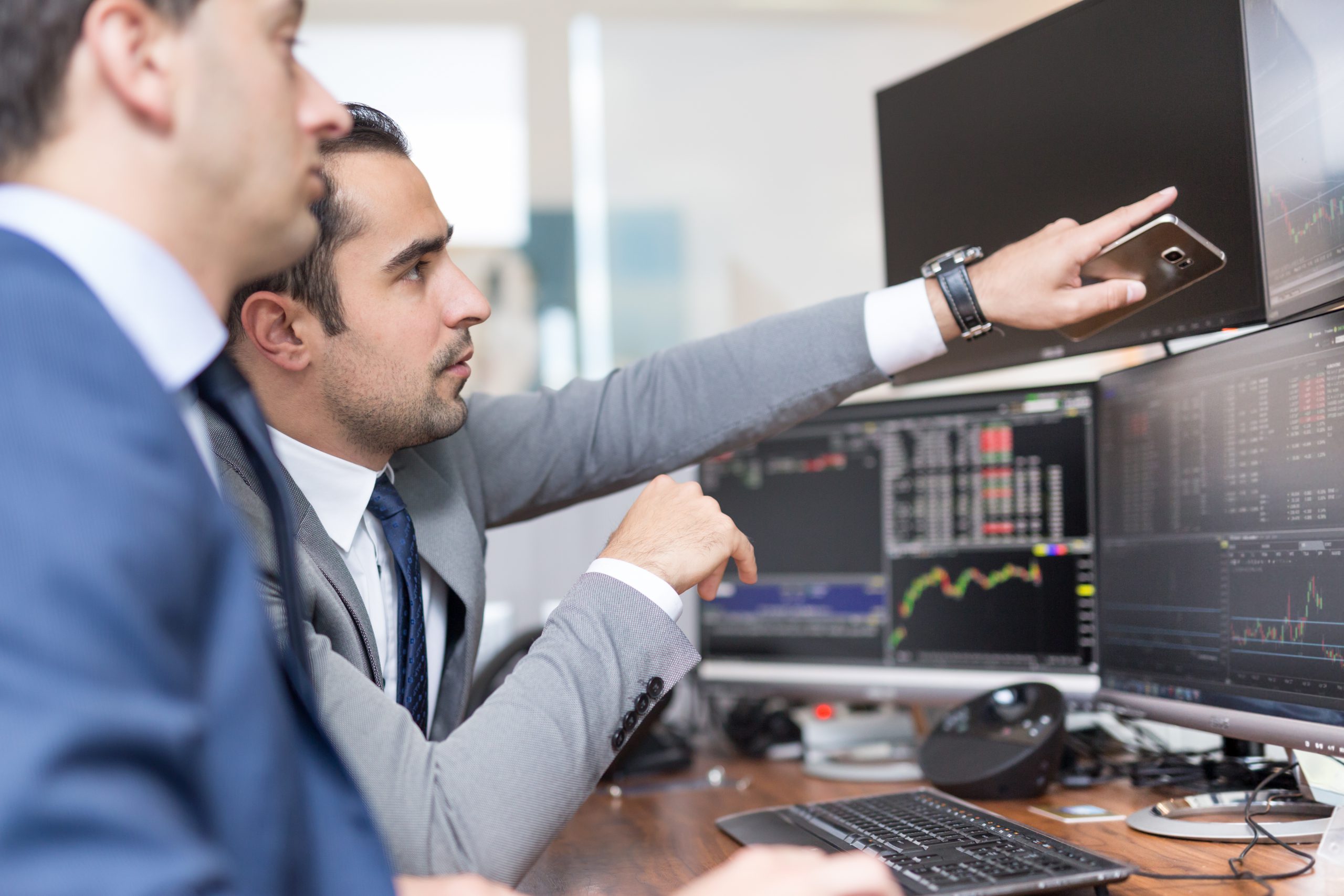 Earnings Roll Call! Stocks EVERY Investor Is Watching This Wednesday, and Why You Should Avoid Them
