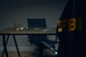 a-former-fbi-kidnapping-negotiator-shares-his-best-tips-for-leveling-up-your-negotiation-game