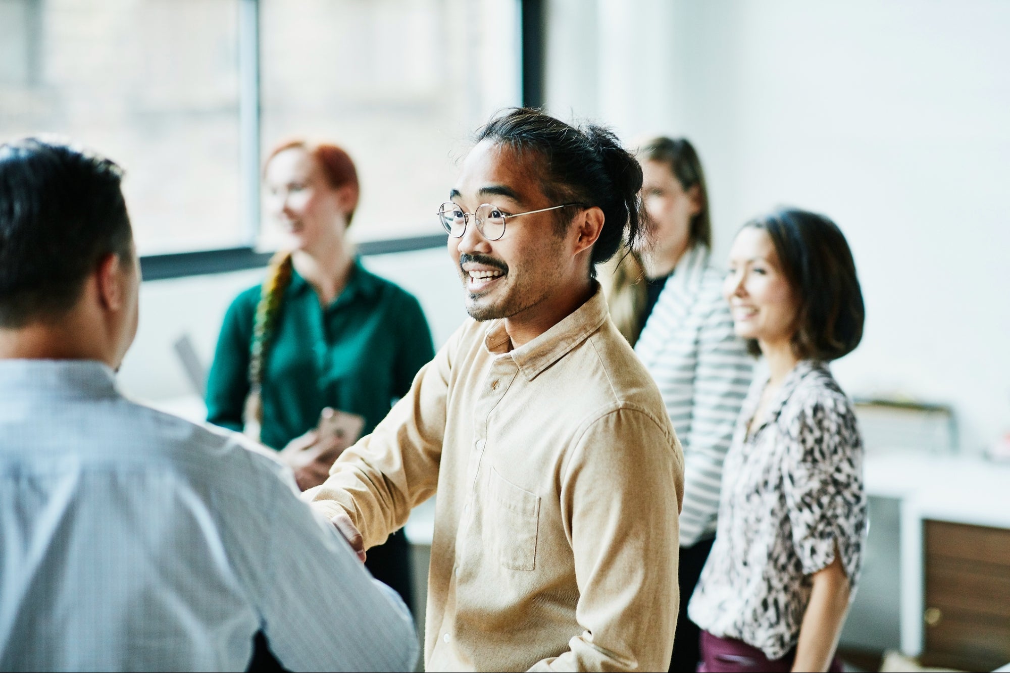 Want to Succeed as an Entrepreneur? Discover the Key to Building Long-Lasting Connections