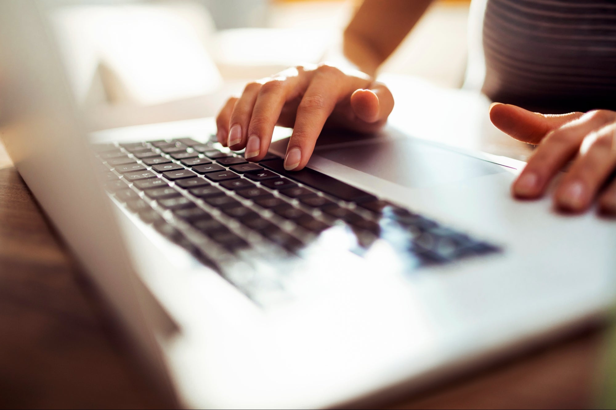 Hiring a Virtual Assistant? Watch Out for These Red Flags
