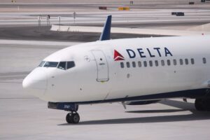 delta-airlines-is-flying-higher-on-upbeat-guidance 