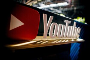 youtube-is-the-tool-you-need-to-build-your-customer-base-—-and-your-credibility-here’s-how.