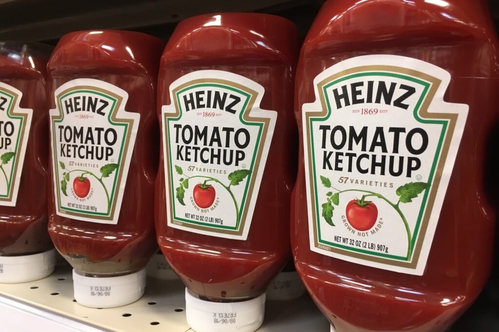 heinz-finally-answers-whether-ketchup-should-be-stored-in-the-fridge-(or-not)