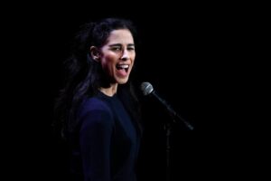 sarah-silverman-is-suing-openai-and-meta-for-‘copyright-infringement,’-using-her-works-to-train-ai-models