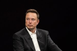 ‘no-limit’:-elon-musk-offers-financial-backing-for-legal-battles-against-employer-discrimination-on-x