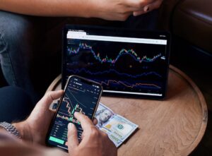 five-ways-to-use-your-calendar-to-make-more-informed-investments