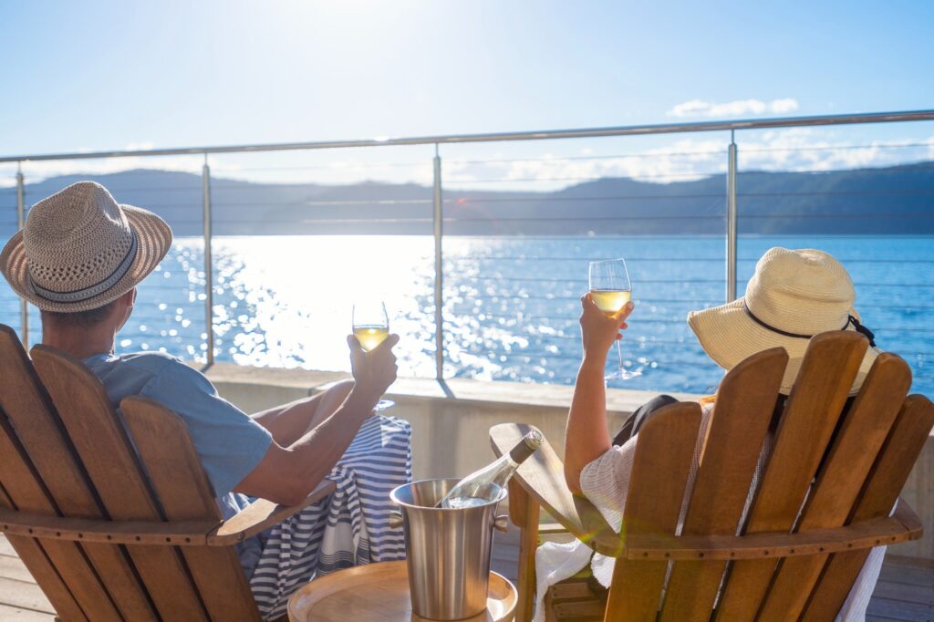 people-are-selling-their-homes-to-board-this-‘cruise-that-never-ends’-—-and-it-might-cost-less-than-your-monthly-rent