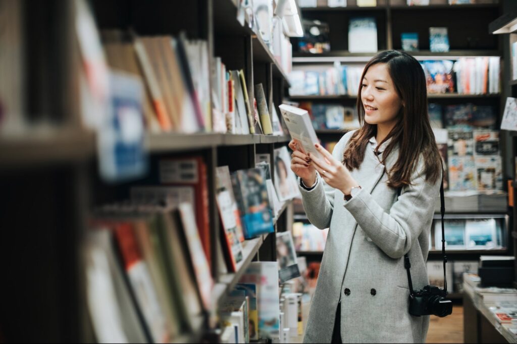 book-covers-are-making-a-comeback-—-here’s-why-entrepreneurs-should-take-note