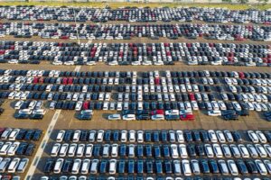 150,000-uaw-unions-strike-–-what-it-means-for-stock-market-in-coming-weeks