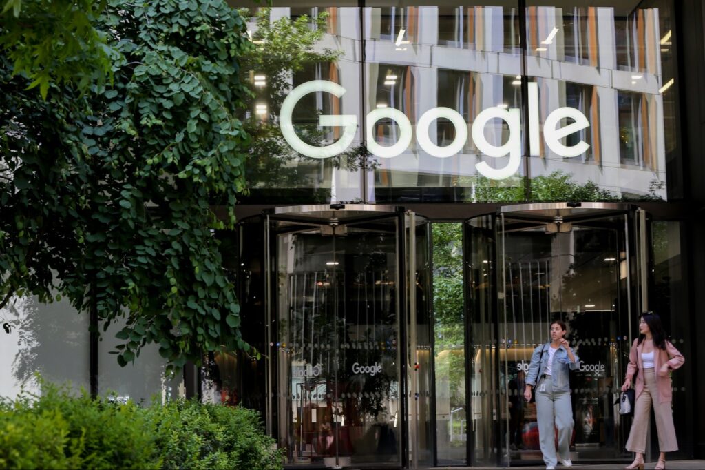 google-is-laying-off-hundreds-of-workers-on-its-recruiting-team-in-latest-round-of-job-cuts