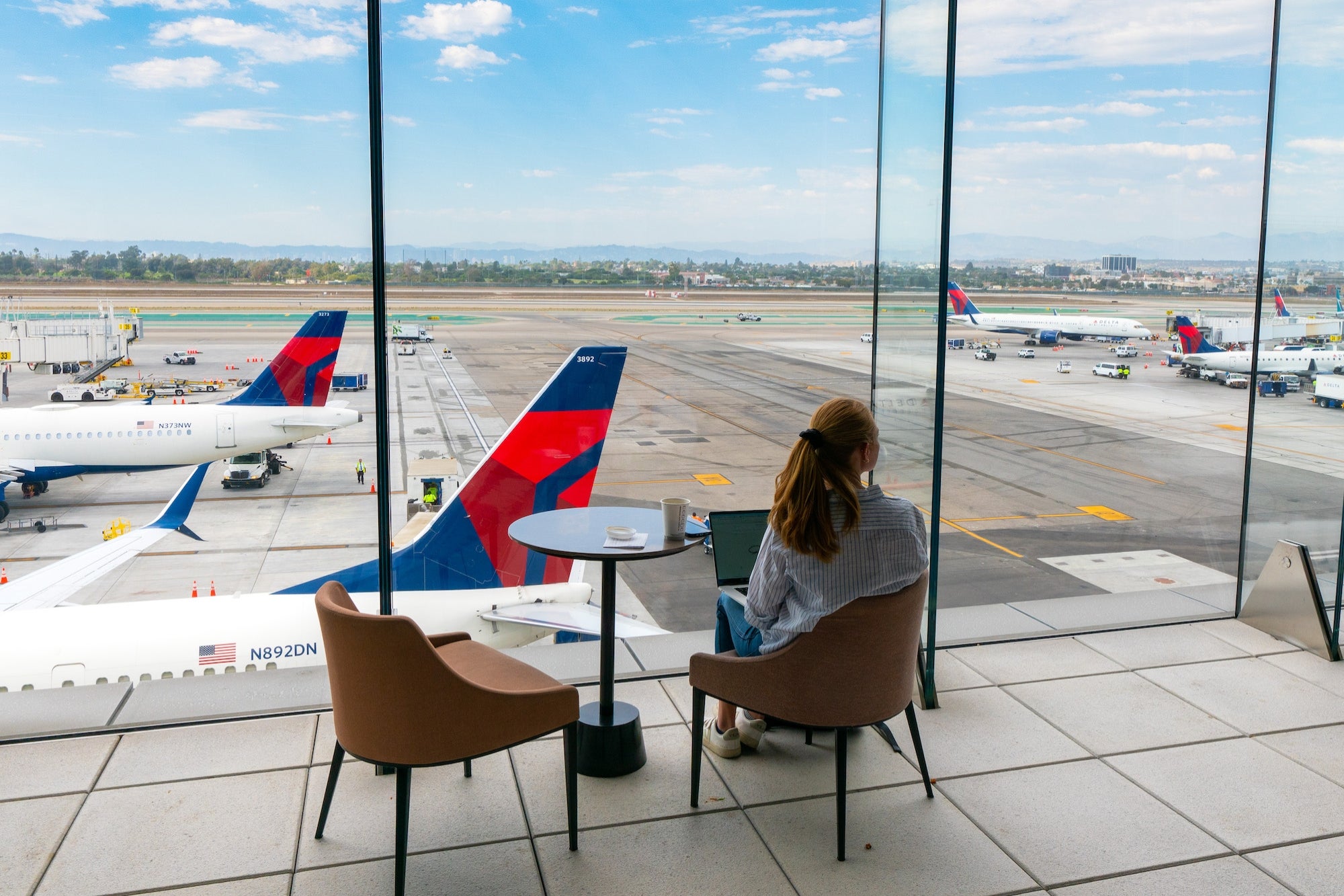 ‘This Is a Terrible Day’: Delta, American Express Limiting Access to Sky Clubs, Customers Lament ‘Brutal’ and ‘Outrageous’ Changes