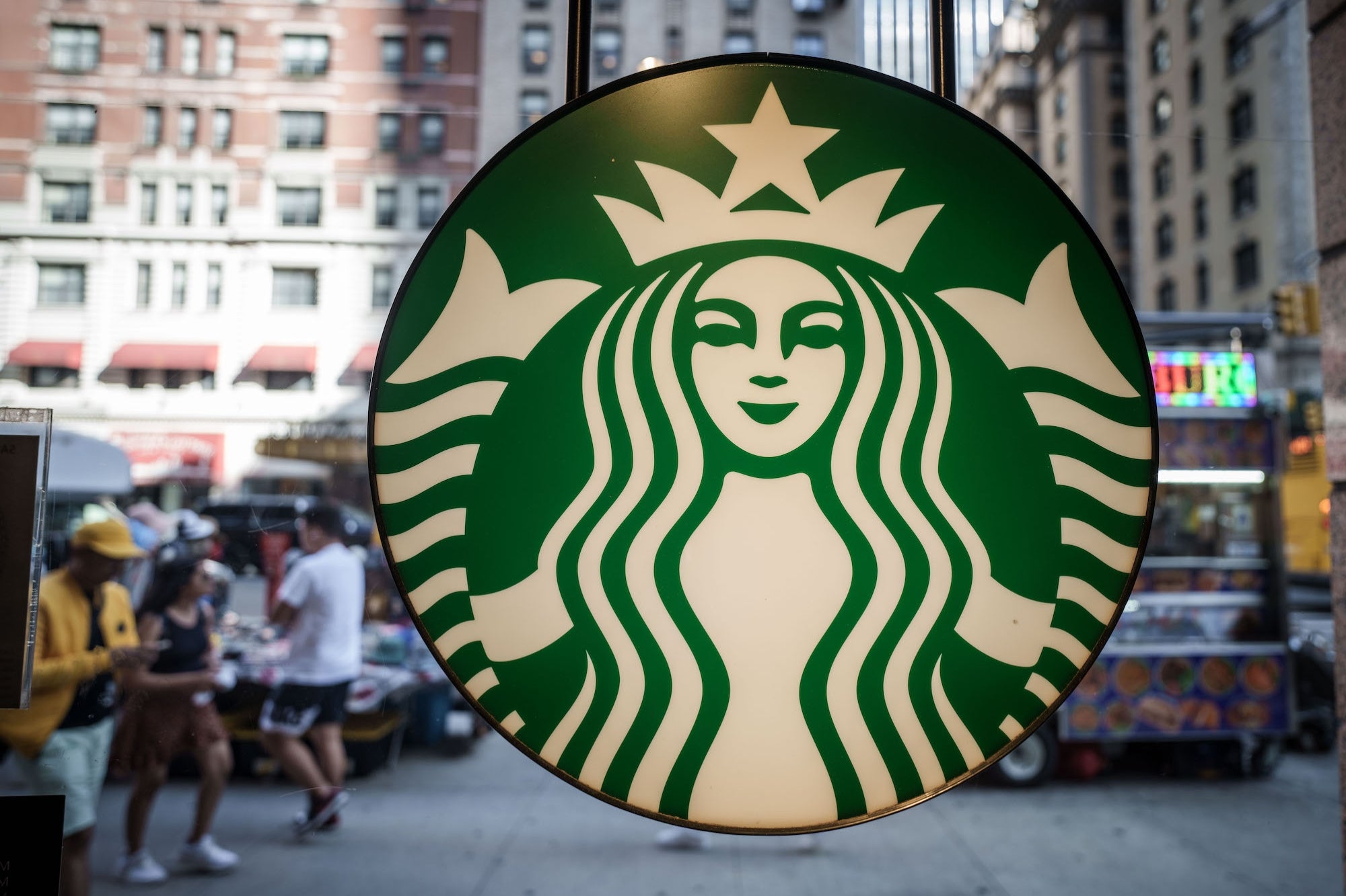 Starbucks Faces $5 Million Dollar Lawsuit Alleging Its Fruit Refresher Drinks Don’t Contain Any Actual Fruit