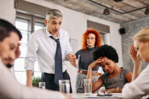 4-ways-to-avoid-becoming-a-nightmare-boss-(and-how-to-be-a-dream-boss)
