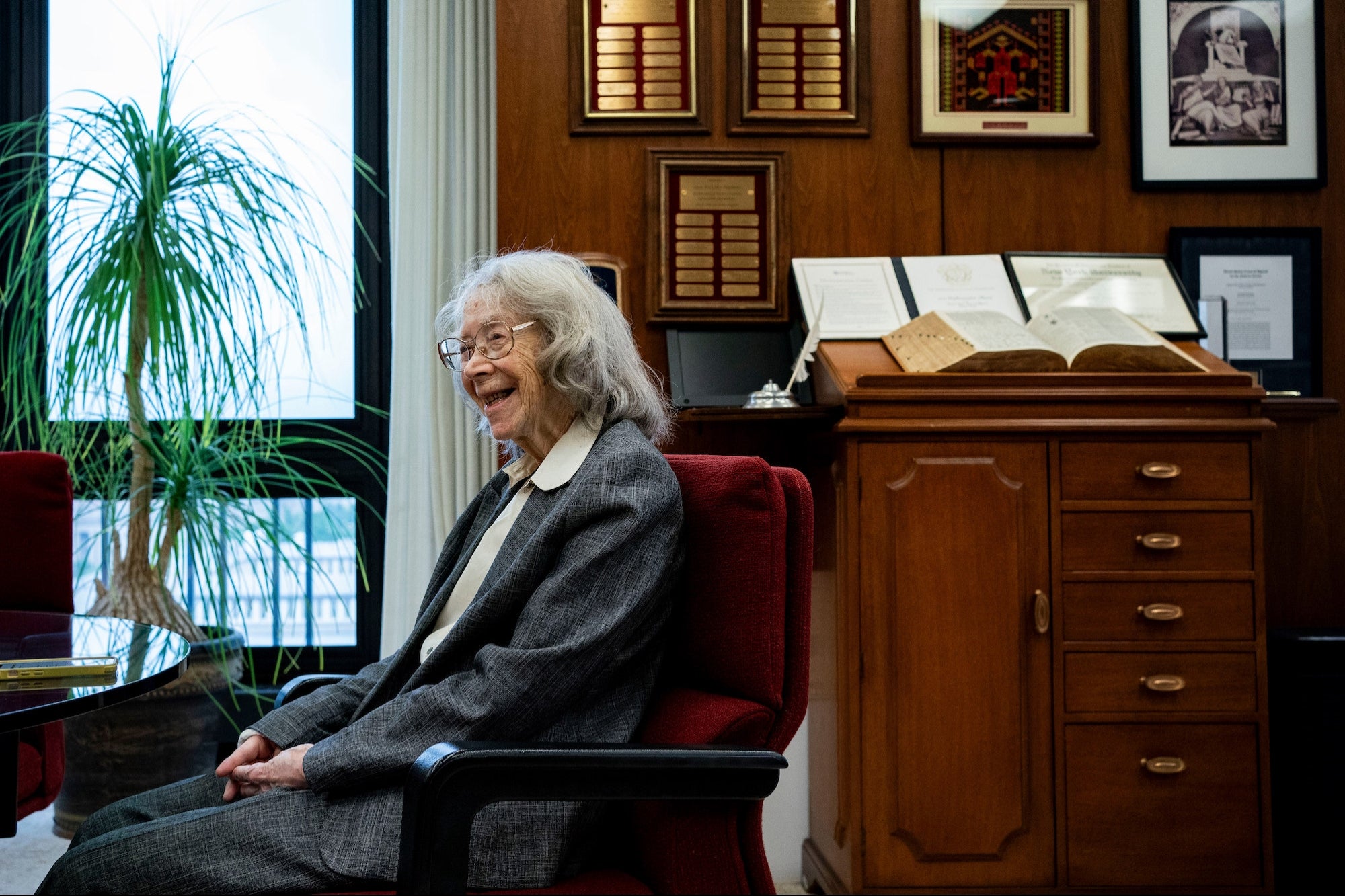 Renowned Federal Judge, 96, Faces Yearlong Suspension For Refusing to Retire