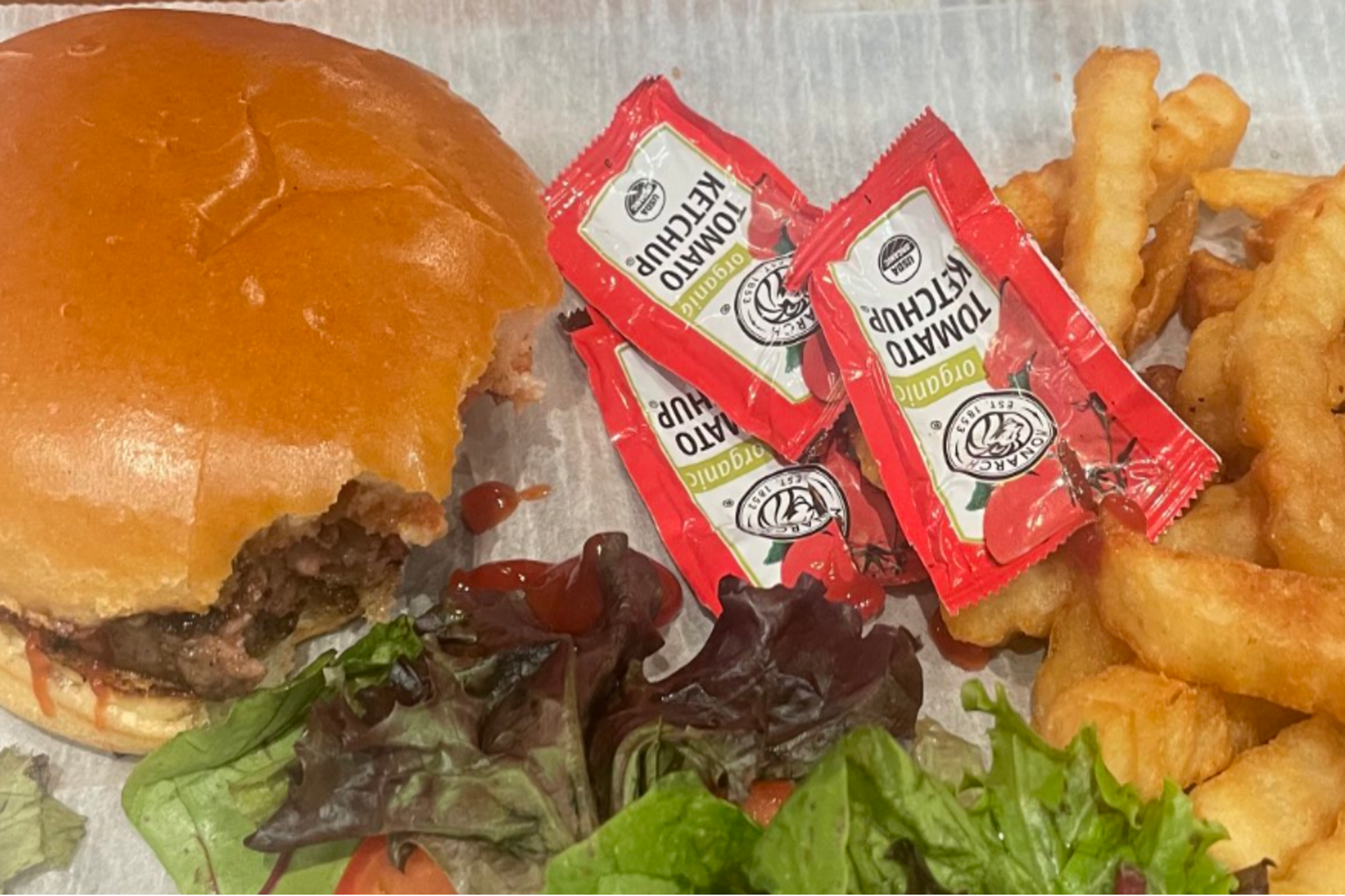 ‘Bar Tab Was Almost 80%’: Restaurant Slams Well-Known Columnist After He Goes Viral For Claiming His Meal Cost $78