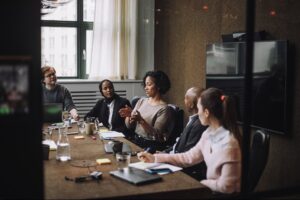introverts-who-use-this-secret-weapon-can-be-more-powerful-than-extroverts-in-the-workplace