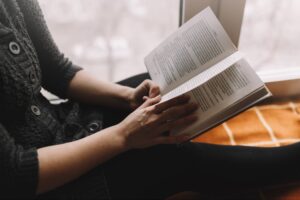 5-books-every-entrepreneur-should-read-before-starting-a-business