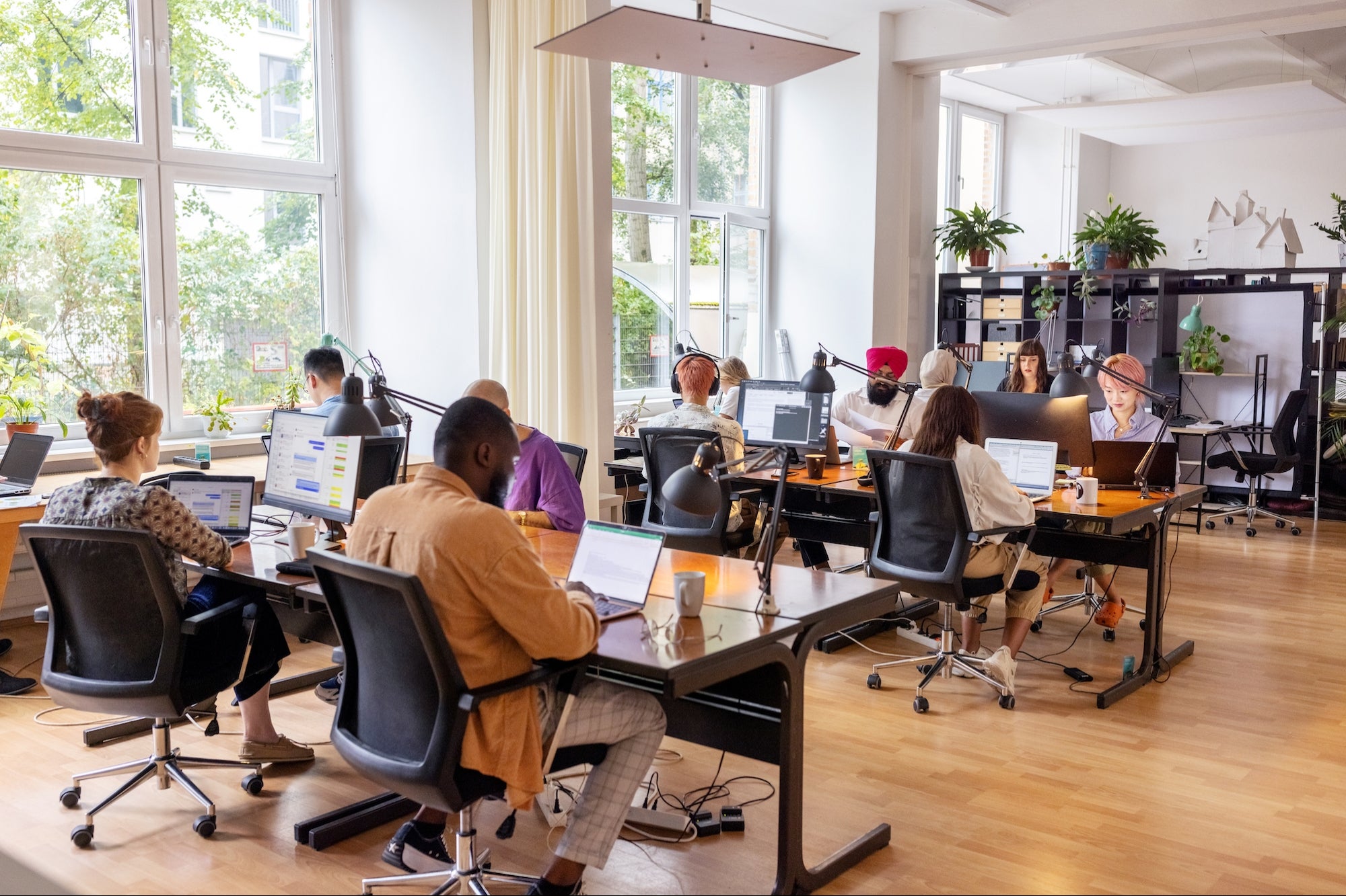 In-Office Workers Spend (A Lot) More Money Than Remote Employees During the Workday. Here’s How Much.
