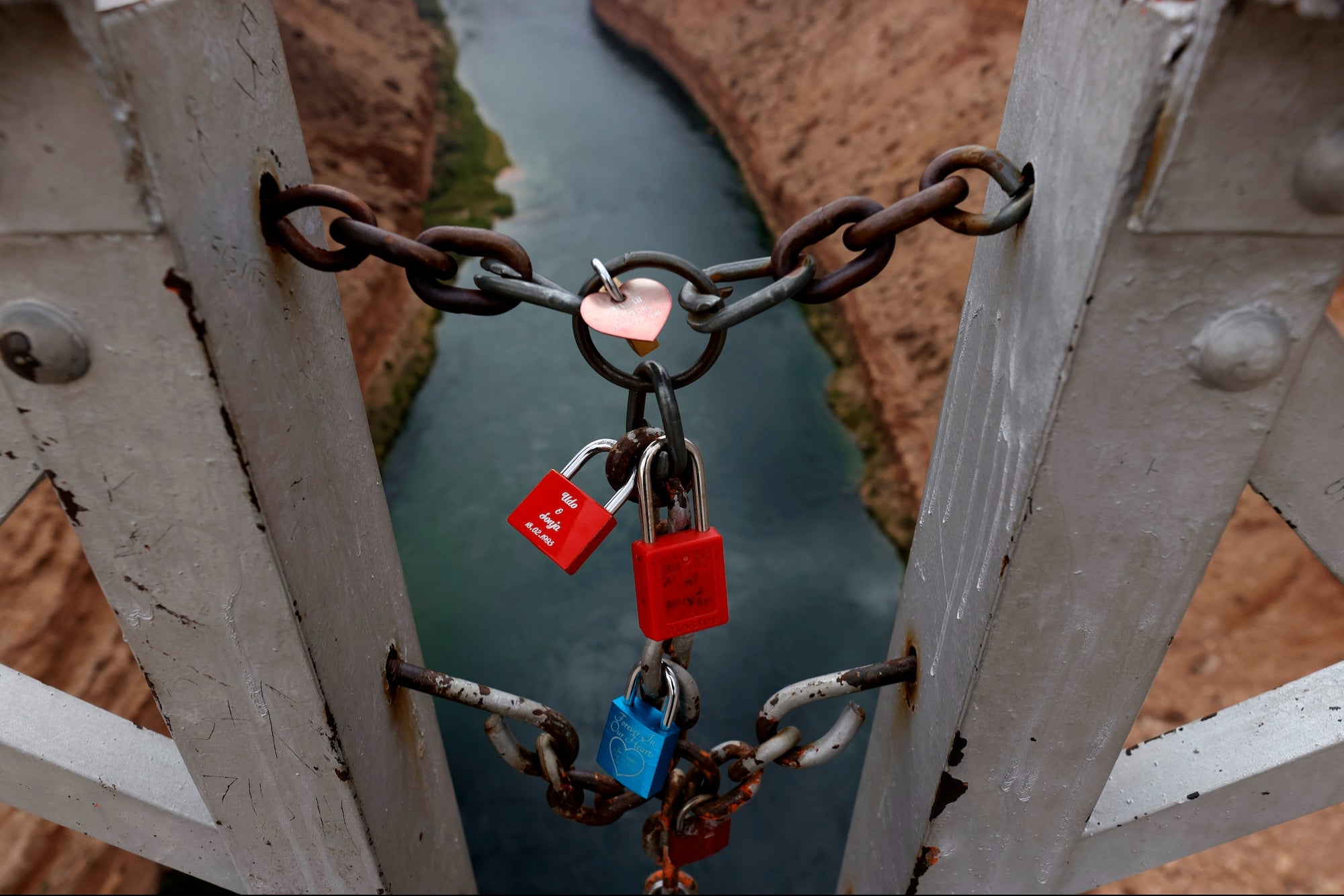 Leave Your ‘Love Locks’ At Home, Grand Canyon Officials Warn