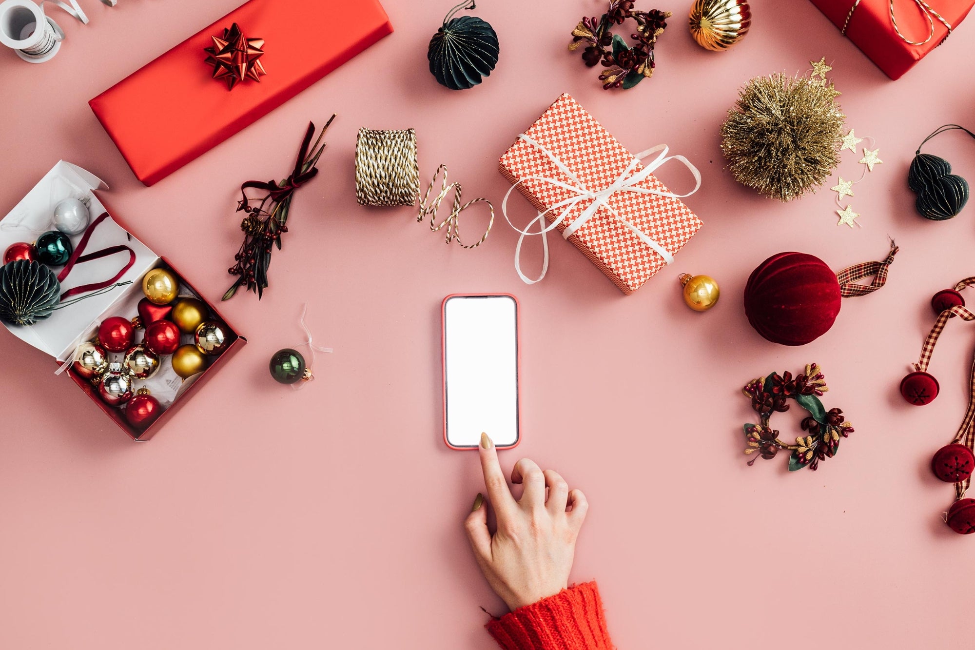 It’s Time to Target Those Holiday Shoppers. Ramp Up Your Email Marketing Efforts Now to Maximize Your Profits This Season.