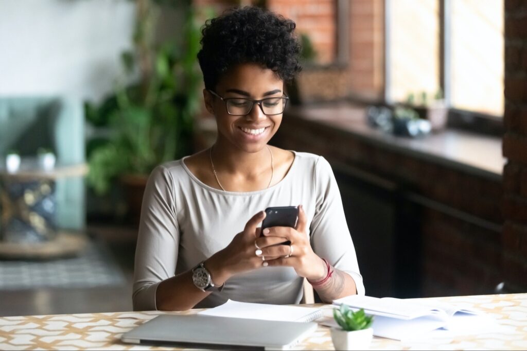 free-report:-how-to-grow-your-customer-base-by-making-personal-connections