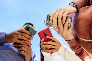 how-to-tap-into-the-us.-social-commerce-market-through-millennials-and-gen-z