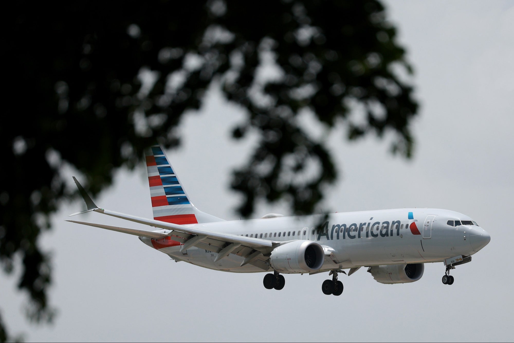 ‘I Was Unable to Breathe’: American Airlines Flight Attendants Awarded Over $1 Million After Jury Finds Uniforms Contained Toxic Chemicals That Made Them Sick