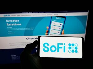 sofi-earnings-knocks-it-out-of-the-park,-buying-opportunity?