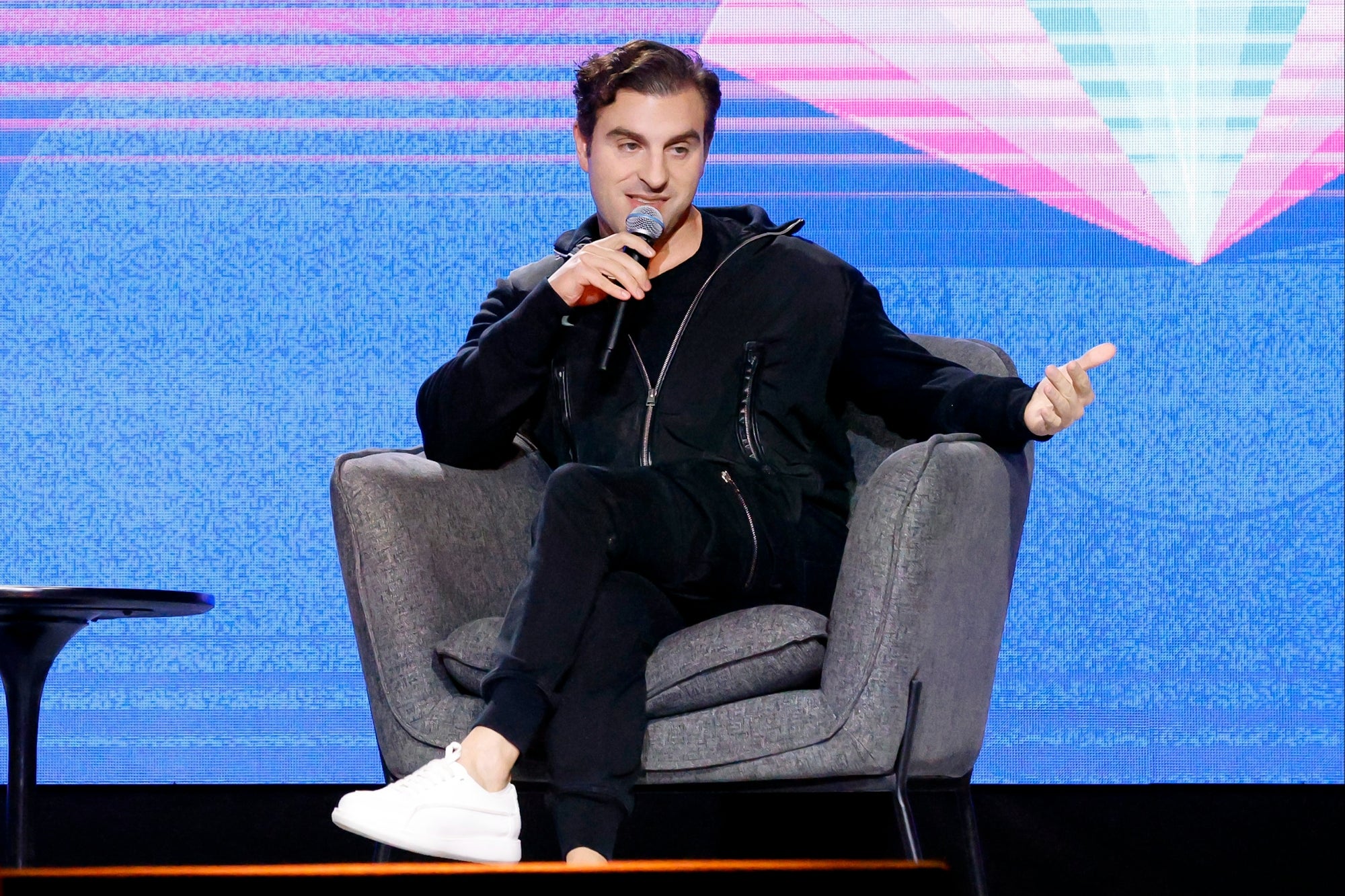 ‘I Can’t Get Everyone to Move Here’: Why Airbnb’s CEO Is Sticking With a Once-a-Month Hybrid Schedule