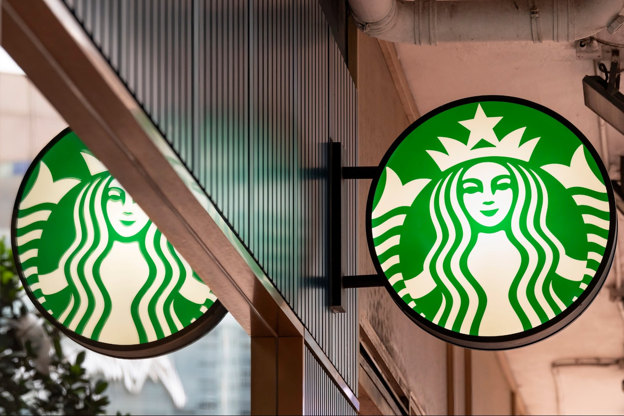 Starbucks Is Opening a New Location Next Week — And It Was Constructed with a 3D Printer