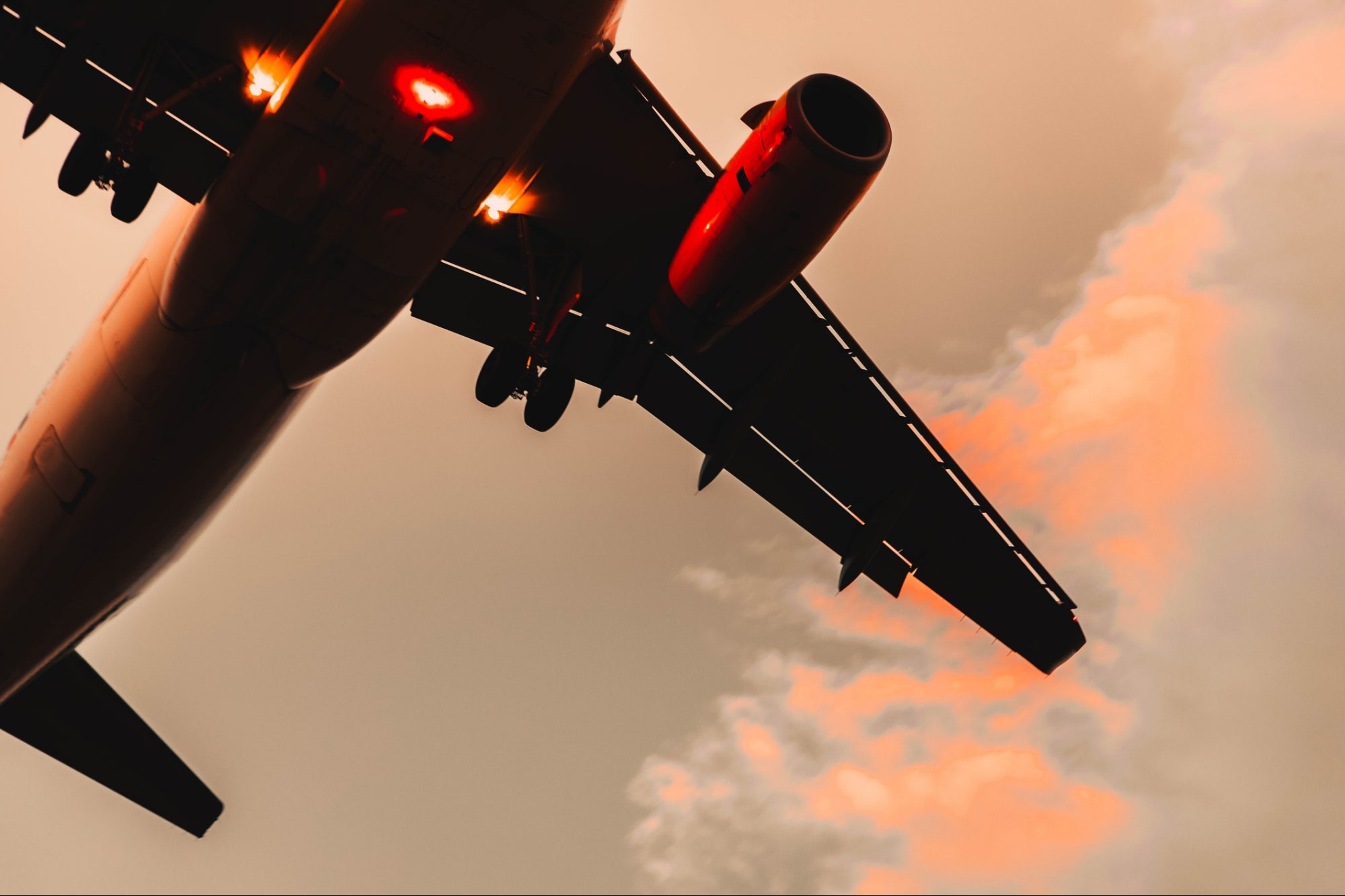 I Run My Business Using Aviation Rules — Here’s What Flying Taught Me About Leadership