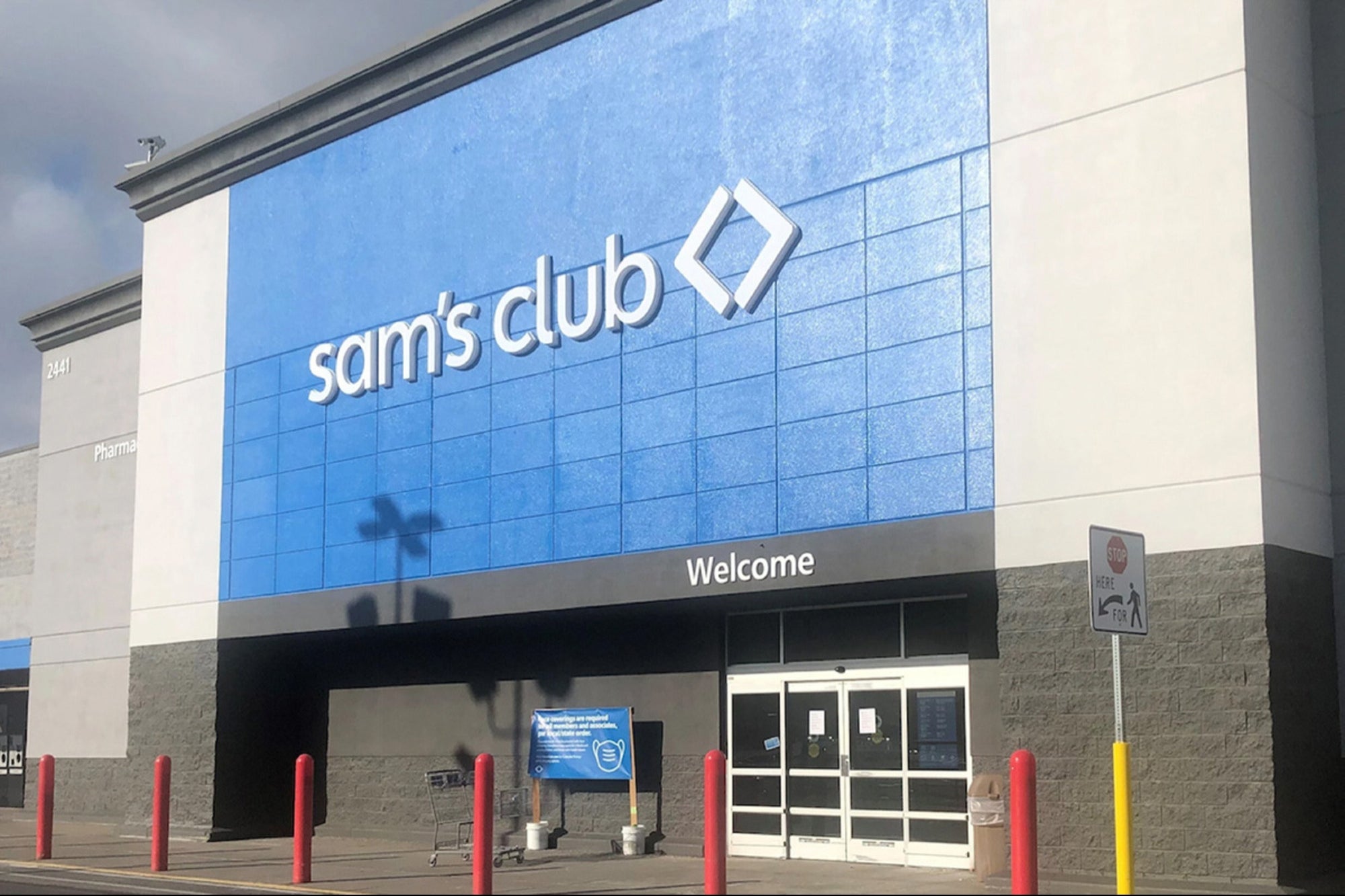 Save on Business Supplies with 60% off Sam’s Club Deal