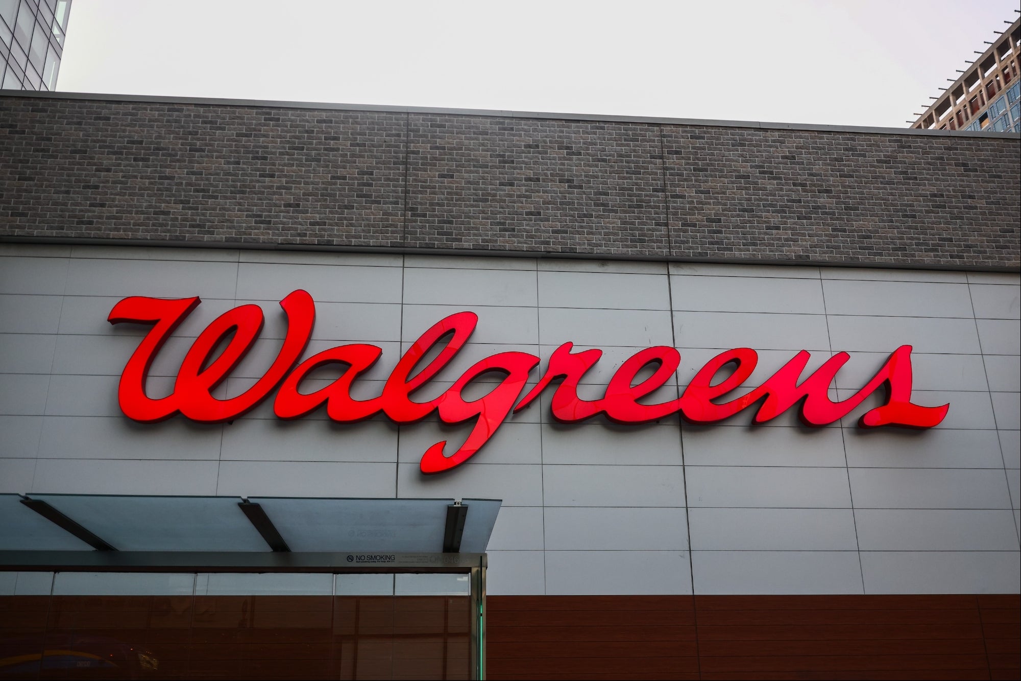 ‘They’re the Backbone:’ Walgreens Says Using Robots to Fill Prescriptions Helped It Save $500 Million. Here’s How.