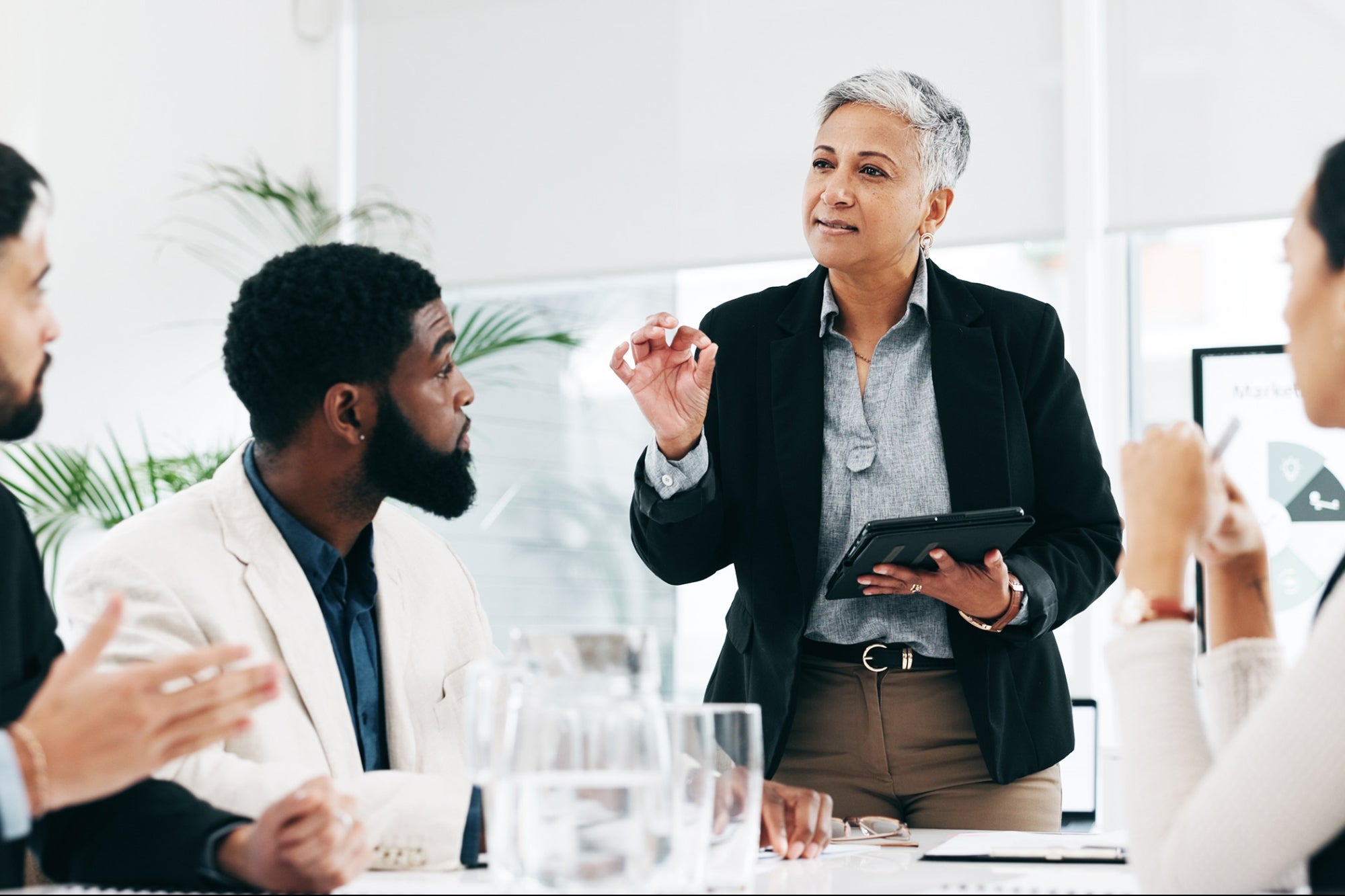 Ambiguity Isn’t Leadership — It’s Avoidance. Why Modern Teams Are Starving for Decisiveness