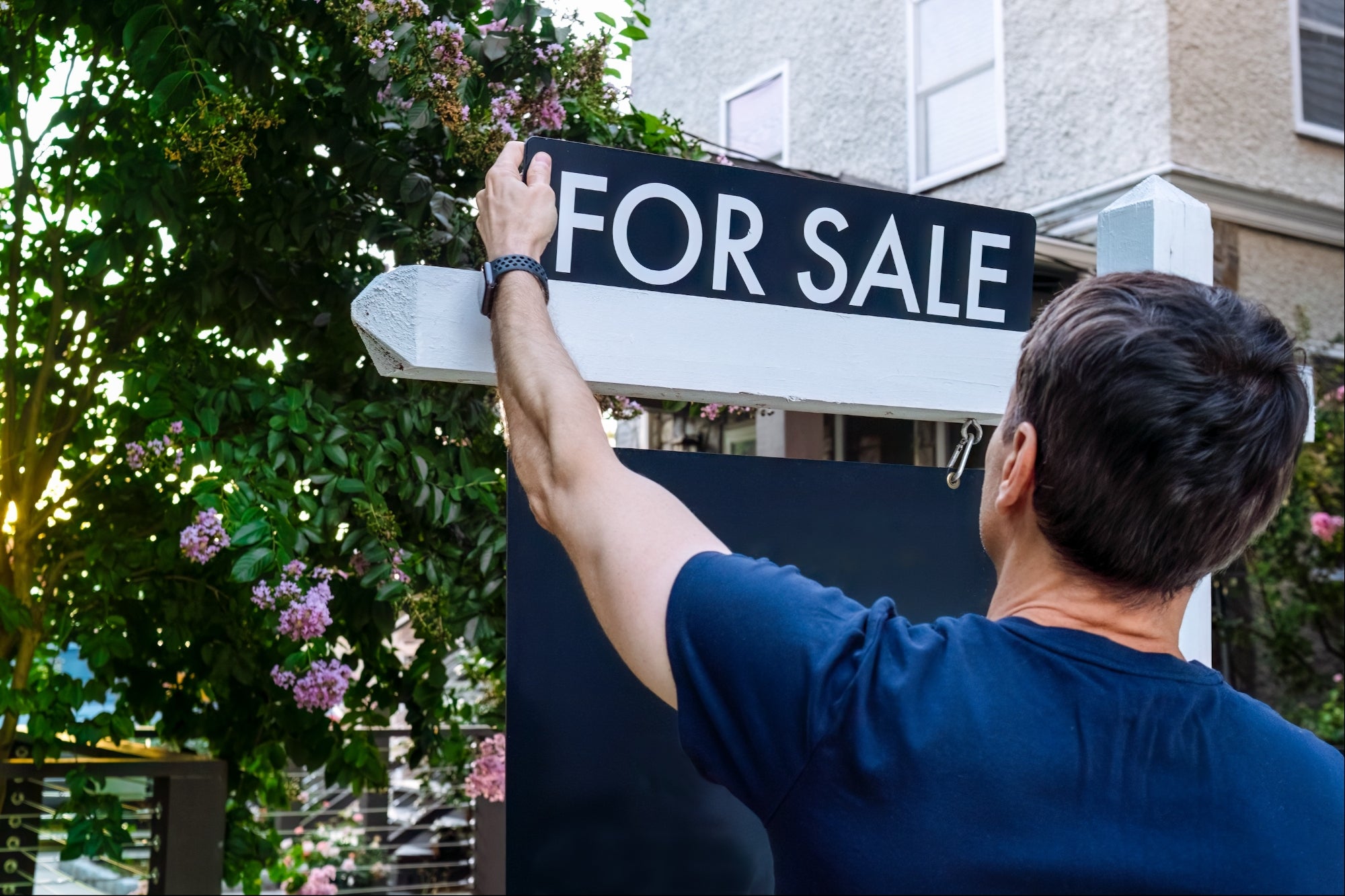 Home Sellers Now Outnumber Buyers in Record Numbers. Here’s What It Means for Home Prices.