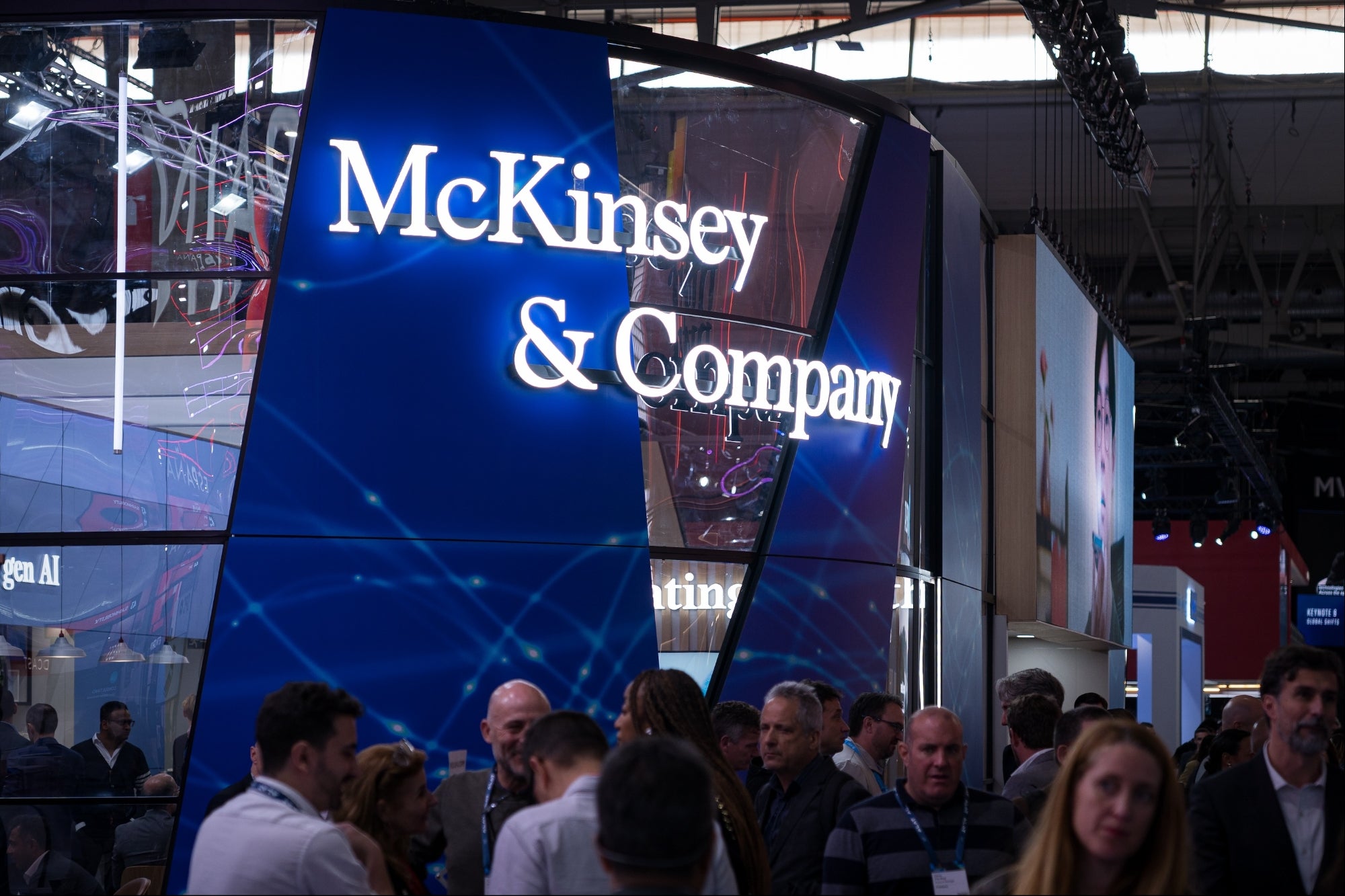 McKinsey Is Using AI to Create PowerPoints and Take Over Junior Employee Tasks: ‘Technology Could Do That’