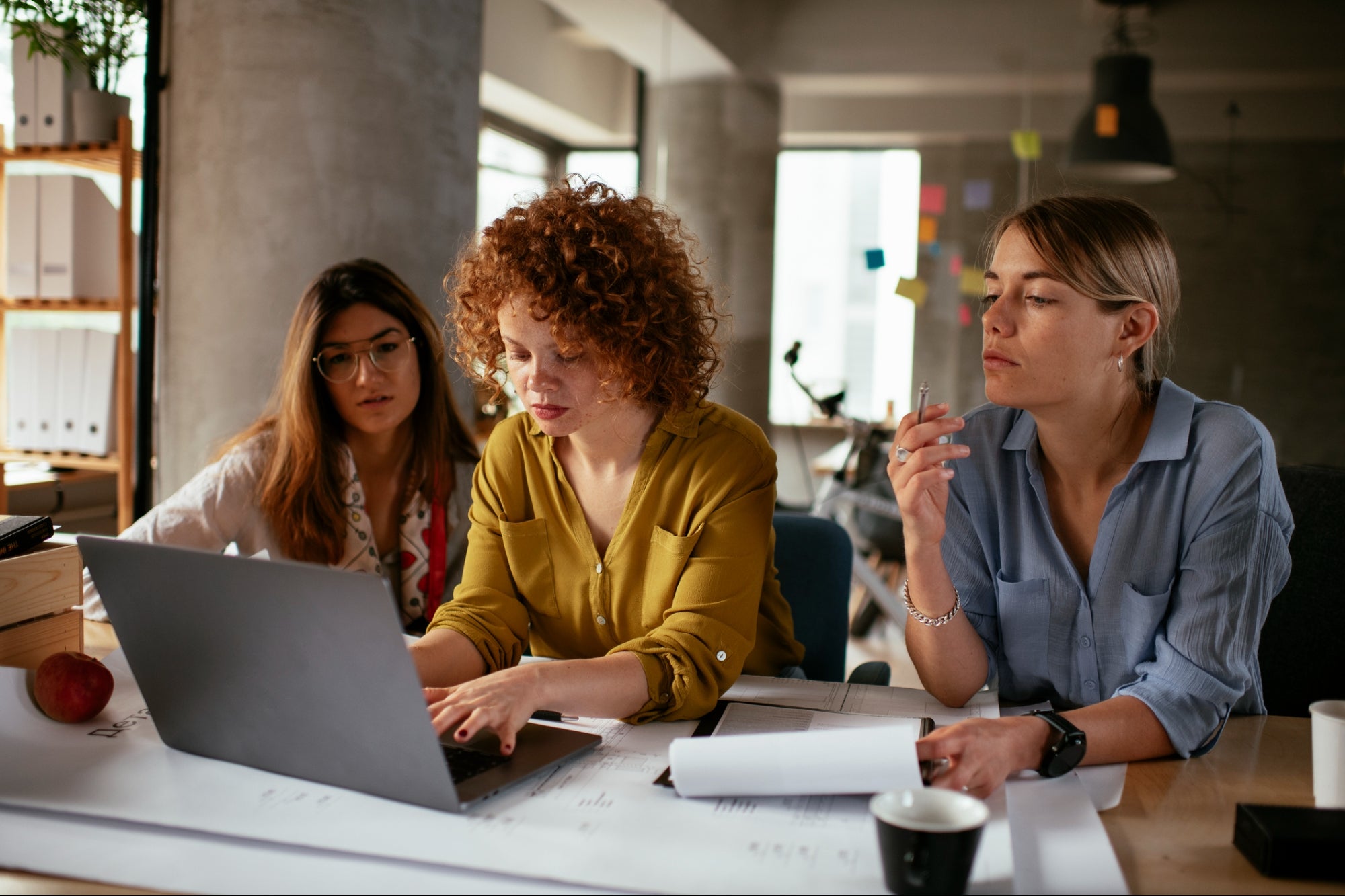 Only 21% of Employees Are Engaged at Work. Here’s How Leaders Can Turn Things Around.